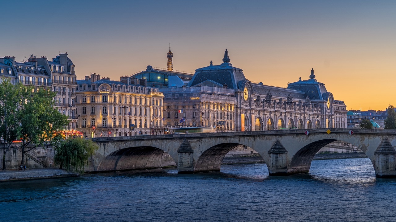 Les bénéfices d'une domiciliation professionnelle à Paris